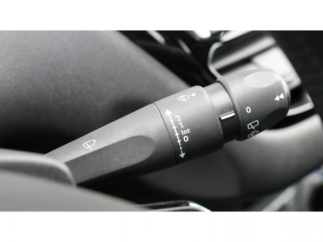 Peugeot 208 - 1.2i PureTech 12V S&S - 82 BERLINE Active PHASE 2